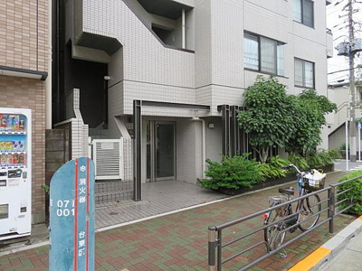 【エントランス】 | ピノヴェルデ