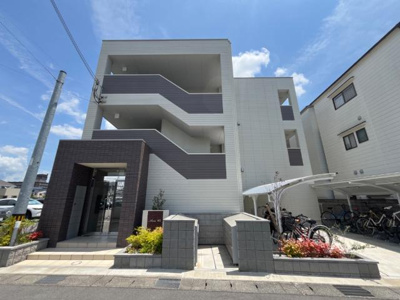 【外観】 | Ａｒｉｅｓ神足 | 外観写真（夜）