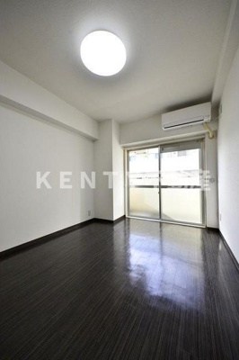 【居間・リビング】 | ワールドレジデンス大森 | ゆったり過ごせる居間です