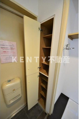 【玄関】 | ワールドレジデンス大森 | 落ち着いた玄関です