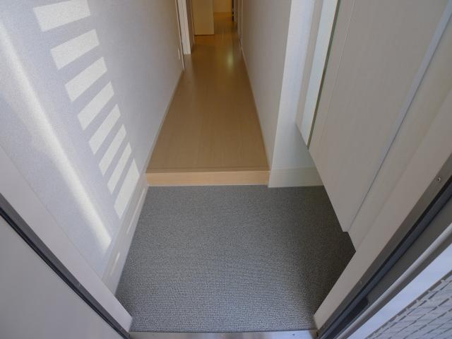 マルモガーデンハウスの玄関