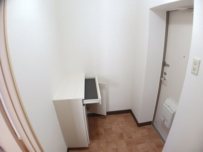 【玄関】 | シャルマンヌクイＢ | 明るい玄関です