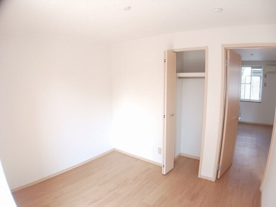 【内装】 | シャルマンヌクイＢ | 明るい色調の室内です