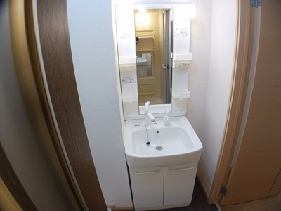 【洗面所】 | シャルマンヌクイＢ | ゆったりとスペースのある洗面所