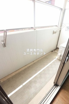 【バルコニー】 | Grandir服部 | バルコニー付きで採光＆風通し良好！