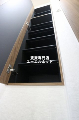 【設備】 | Grandir服部 | 収納力たっぷりのシューズボックスで玄関すっきり！