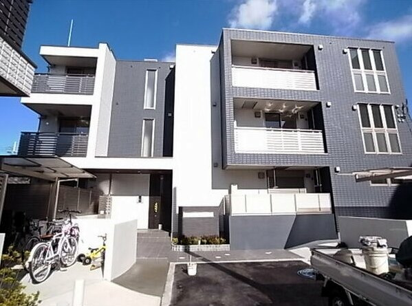 フィリアシュカ笠屋