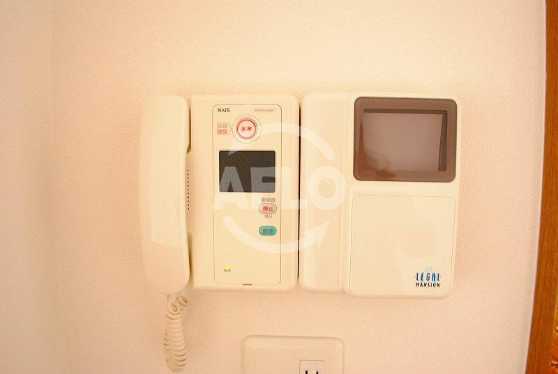リーガル北心斎橋のセキュリティ|リーガル北心斎橋　モニター付きインターフォン