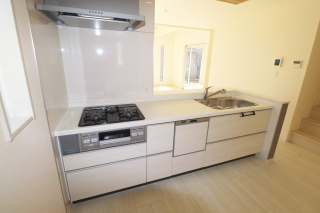 郡山市静町4期　　　　2号棟　　大成小学校、郡山第７中学区のキッチン