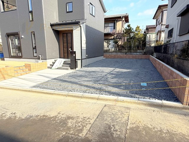 第2つくば市城山　新築戸建て　1号棟の駐車場|4台駐車できるカースペース！