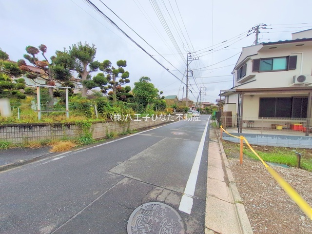 『八王子市土地』八王子市下恩方町588-6【仲介手数料無料】の前面道路含む現地写真
