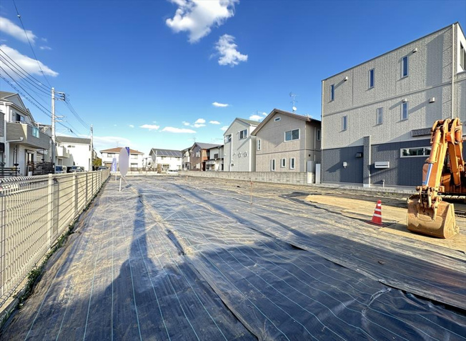 【外観】 | 志木市中宗岡5丁目　建築条件なし売地　全5区画　(志木本店) | 販売現地／2026年2月2日撮影　
ヤオコーまで徒歩10分で日々のお買い物にも困りません。