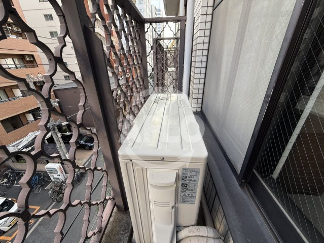 ノイメゾン堀江 堀江小学校のバルコニー|ノイメゾン堀江　バルコニー