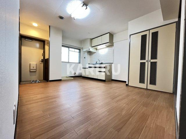 リバーサイドニッシン城東ハイツの居間・リビング