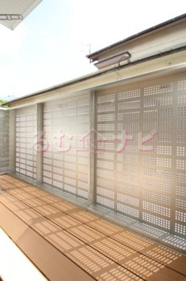 【バルコニー】 | ロイヤルコート曰佐