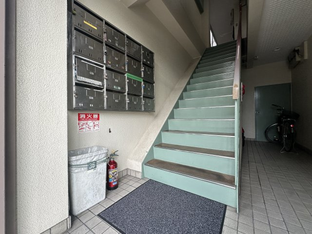 ルームハイツ2のエントランス