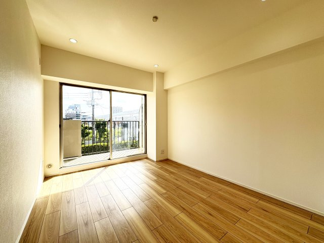 西新井大師扇スカイハイツの洋室