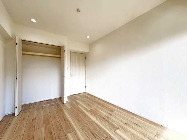 西新井大師扇スカイハイツの洋室