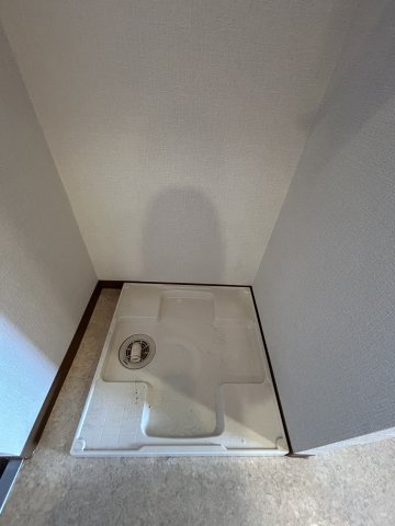 ロジェ今福鶴見の設備|ロジェ今福鶴見　洗濯機置き場