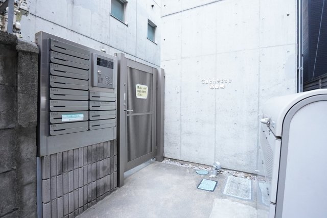 豊島区西巣鴨４丁目の賃貸マンションのエントランス