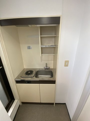 【キッチン】 | 芝バルコスBLD | ☆コンパクトながら使いやすいキッチン☆