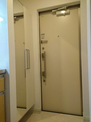 【玄関】 | ゴールドプレイスＡ