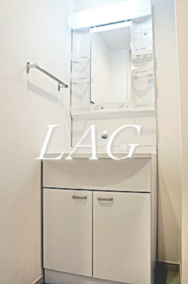 【洗面所】 | リブリ・リオ船橋 | 洗面台です。