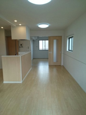 【居間・リビング】 | ラッフィナート富洲原Ⅰ