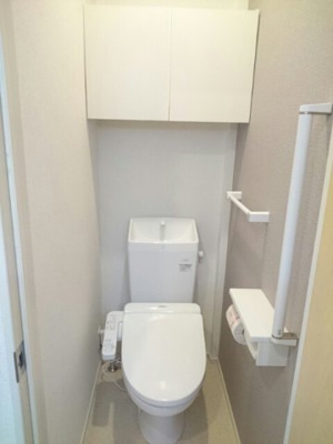 【トイレ】 | ラッフィナート富洲原Ⅰ