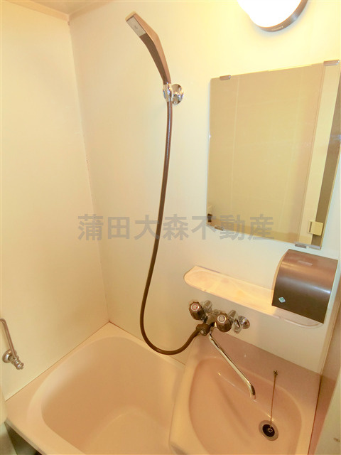 ワールドレジデンス大森の浴室