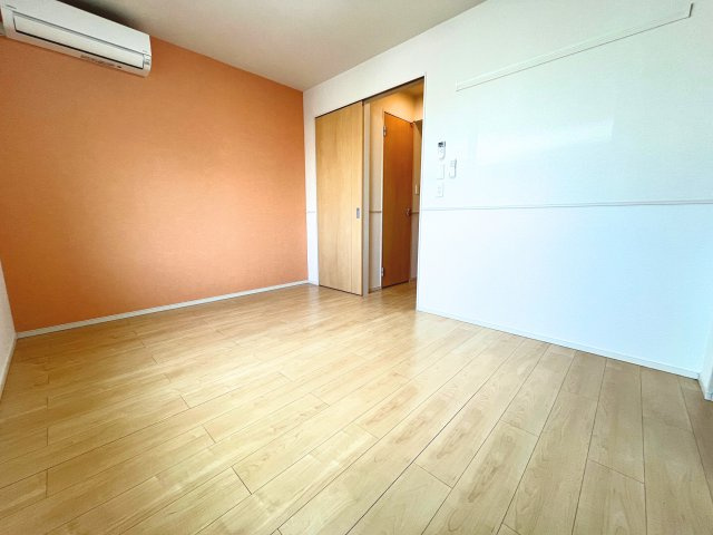 ＡＲＭＡＧＮＡＣ　Ａの内装