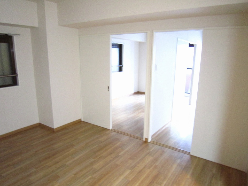 メゾンドビィフォーレの居間・リビング