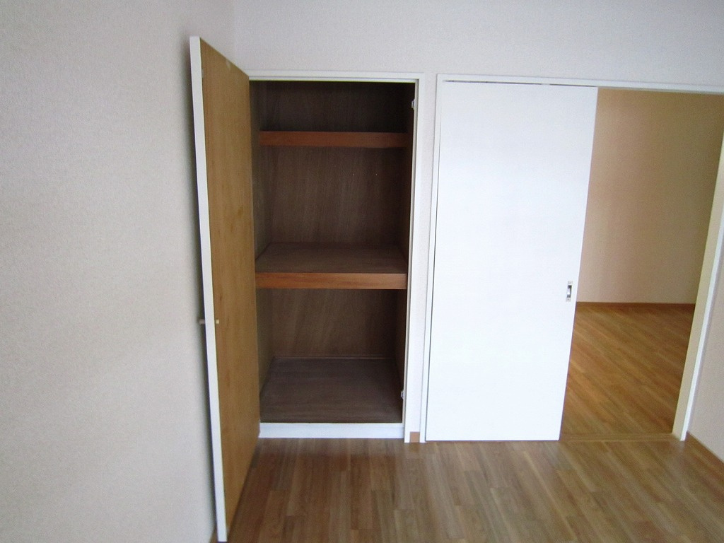 メゾンドビィフォーレの収納