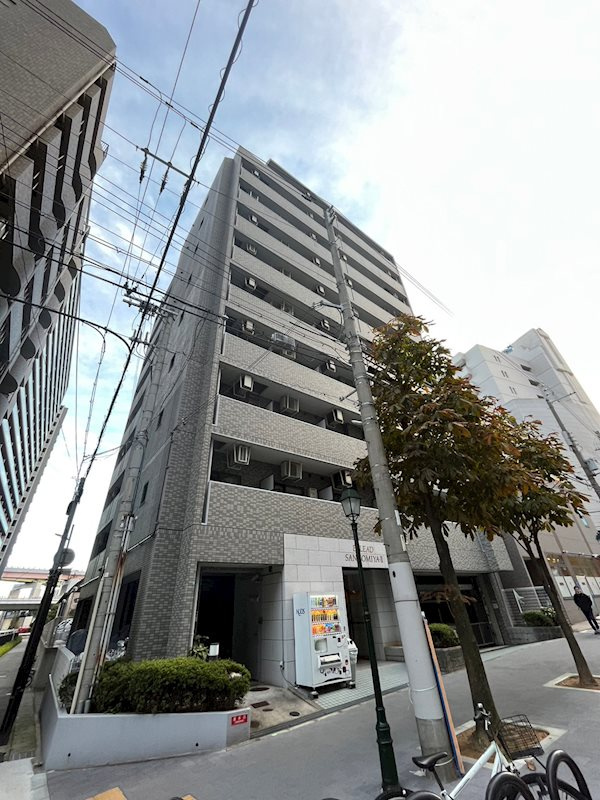 エスリード三宮第２の外観