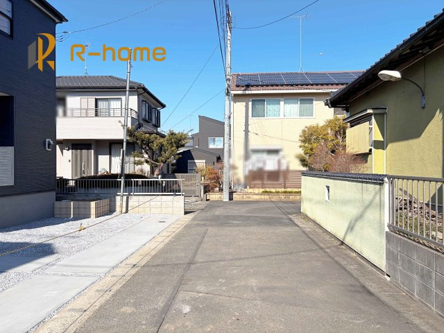 古河市長谷町第6　新築戸建て　1号棟の前面道路含む現地写真|周辺環境も併せて案内致します♪
閑静な住宅地で笑顔あふれる新生活！
ぜひ現地へお越しください♪