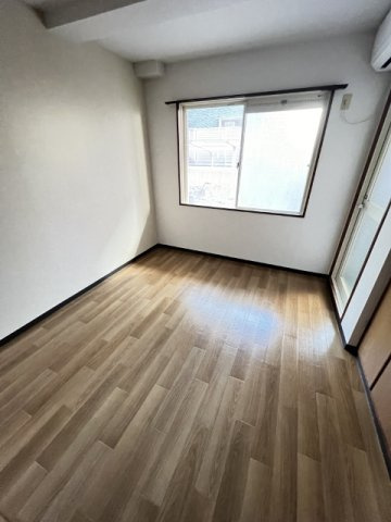 アルファポレールの居間・リビング|洋室