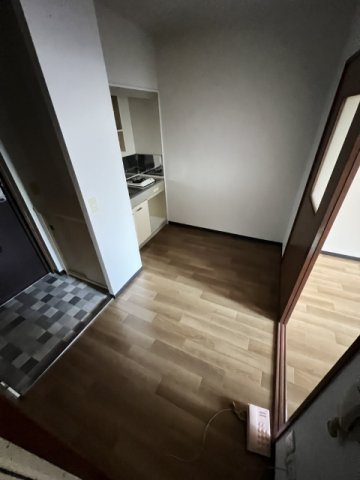 アルファポレールの内装|台所スペース