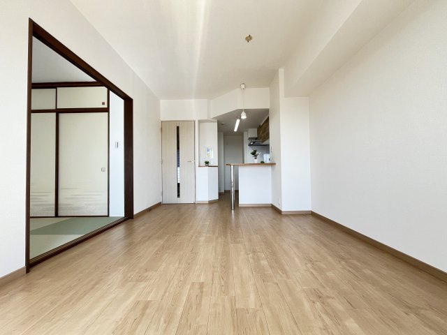 四つ木パークホームズの居間・リビング