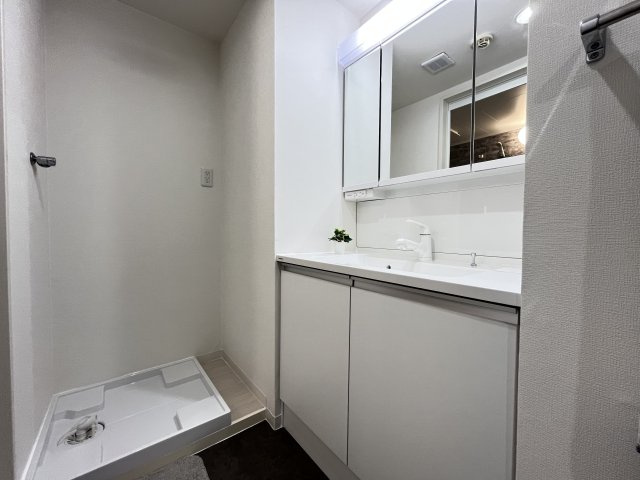 四つ木パークホームズの独立洗面台