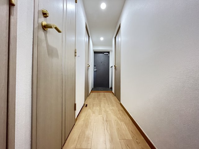 四つ木パークホームズの玄関