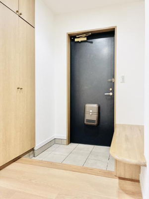 【玄関】 | YSビル