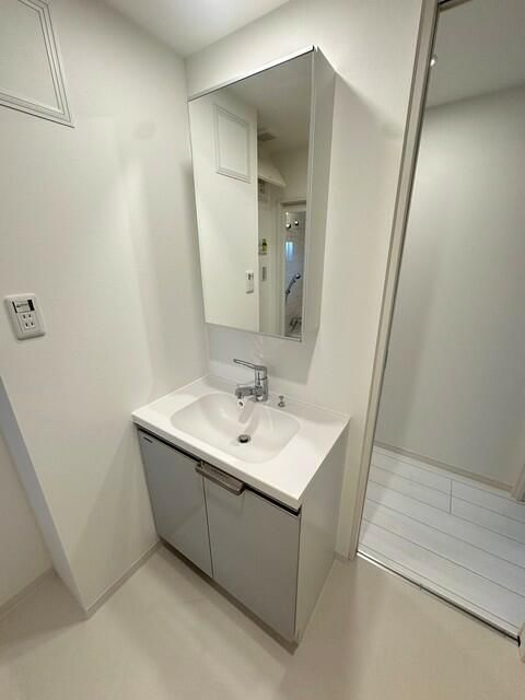 aLATO祐天寺の独立洗面台