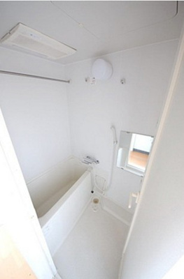 【浴室】 | ヴェルドミール荻窪 | 浴室乾燥機付きバス。