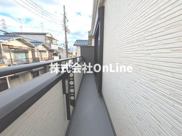 八尾市上之島町南７丁目の一戸建てのバルコニー