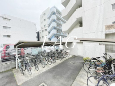 【その他共用部分】 | ルミエール岸町 | 駐輪場です。