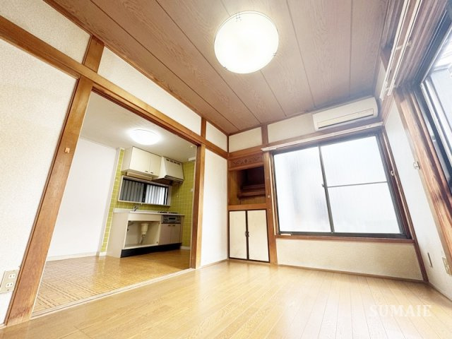 志茂戸建の居間・リビング|リビングです