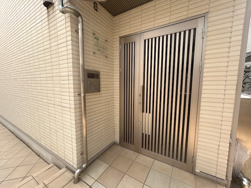 パームテラスⅡのエントランス