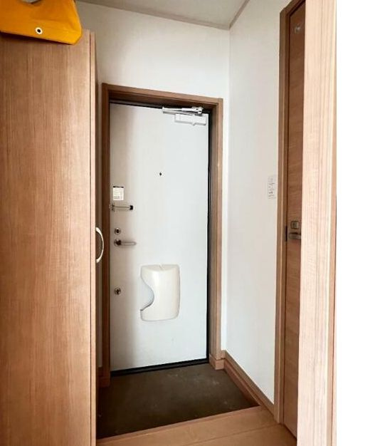 ロイヤルパレスの玄関