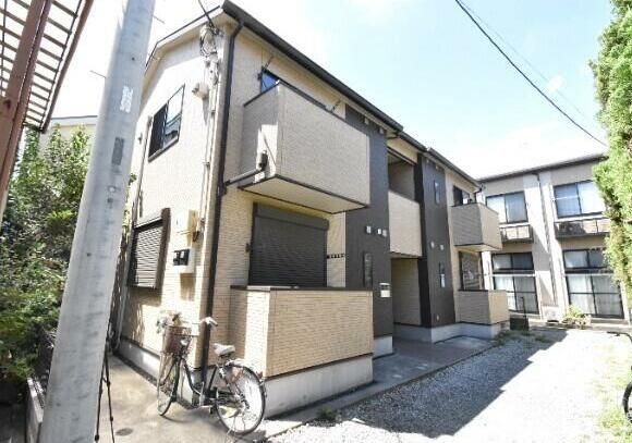 ロイヤルパレスの外観