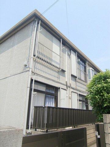 足立区千住中居町のアパートの画像